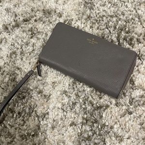 Kate Spade Wrist Strap Clutch Wallet